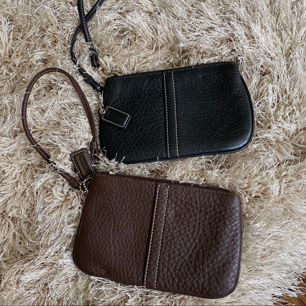 SOLD!❣️COACH WRISTLET BUNDLE